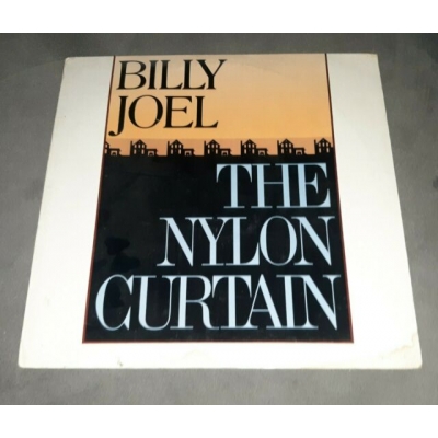 Billy Joel – The Nylon Curtain CBS – CX 85959 (Zeer goede staat, hoes VG en vinyl VG+)